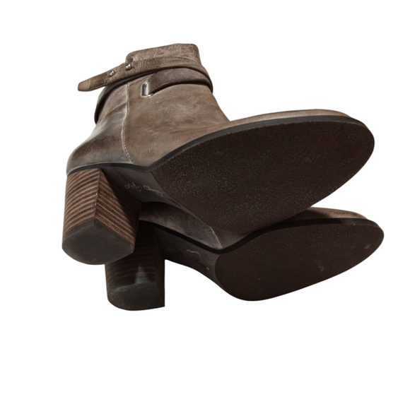 Arturo Chiang Brown Leather Ankle Boots Strap Buckle Side Zip Booties Women’s 7 - Picture 6 of 6